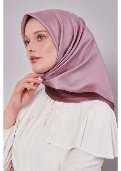 Leylak Kenar Bordürlü Twill Ipek Eşarp