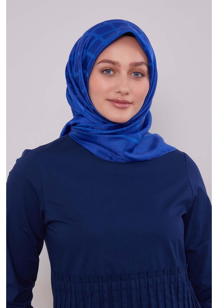 Saks Geometrik Kristal Jakar Eşarp modelleri