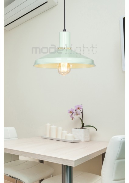 Mint Yeşili Tekli Sarkıt Işık, Şık ve Modern Dekorasyon Aksesuarı