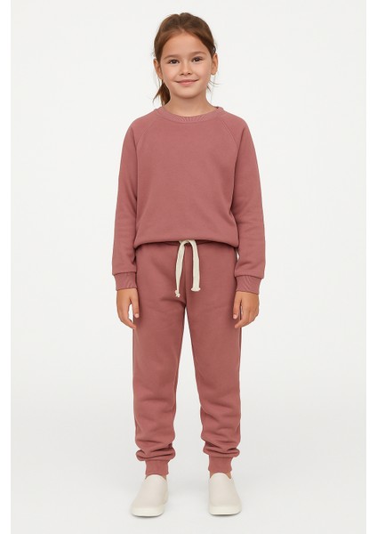 Kız Çocuk Eşofman Takımı – Gül Kurusu Renk, Rahat Kalıp, Mevsimlik Pamuklu Kumaş | Kr Kids Boutique