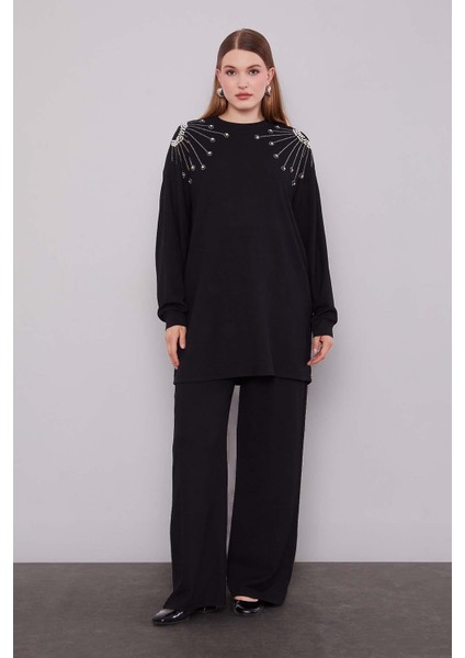 Siyah Omuz Yıldız Taş Detaylı