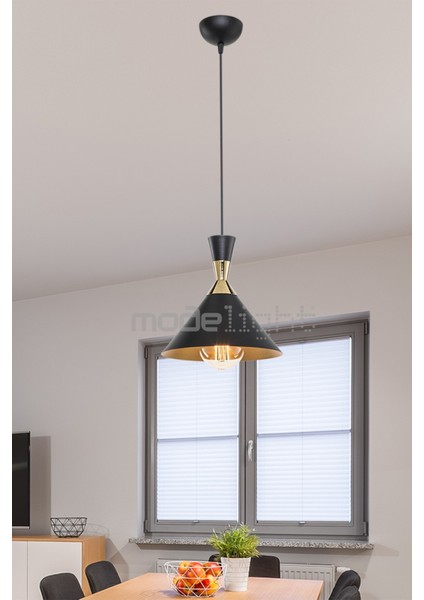 Modern Metal Sarkıt Lamba, Siyah ve Altın Tonlarında Şık Aydınlatma. fırsatları