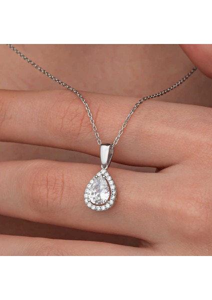 Gümüş Damla Beyaz Zirkon Taşlı Kadın Kolye