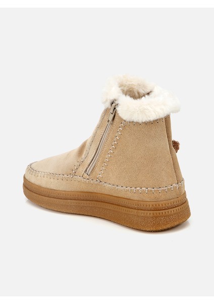 Alecta Kum Kadın Bot modelleri