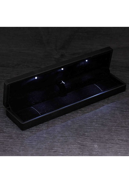 Gümüş Işıklı Kutulu Melek Kanadı Kadın Bileklik fiyatları