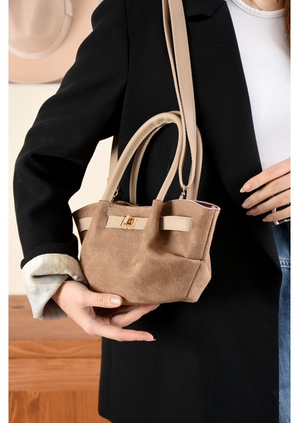 Kadın Kilit Detaylı Süet Mini Çanta fiyatları