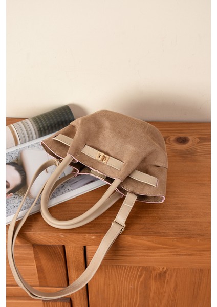 Kadın Kilit Detaylı Süet Mini Çanta indirimleri