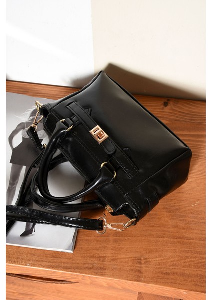 Kadın Mini City Kilit Detaylı Kaliteli Çanta fiyatları