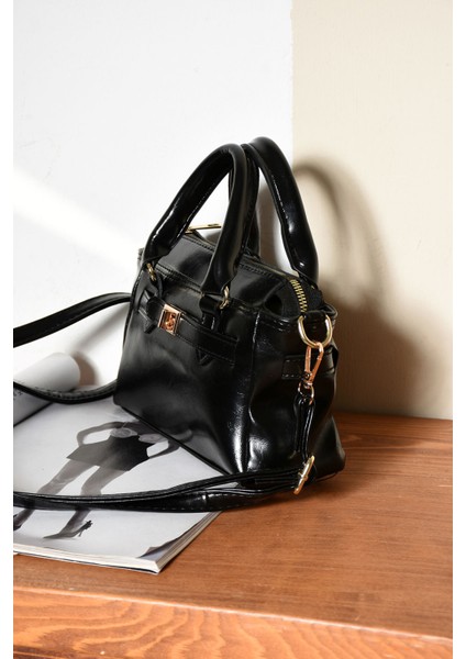 Kadın Mini City Kilit Detaylı Kaliteli Çanta indirimleri