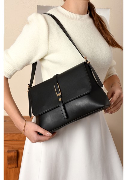 Kadın Şık Tasarımlı Çapraz Askılı Kaliteli Çanta