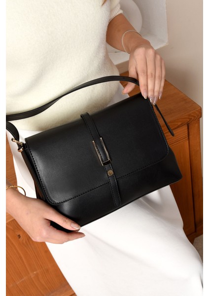 Kadın Şık Tasarımlı Çapraz Askılı Kaliteli Çanta fırsatları