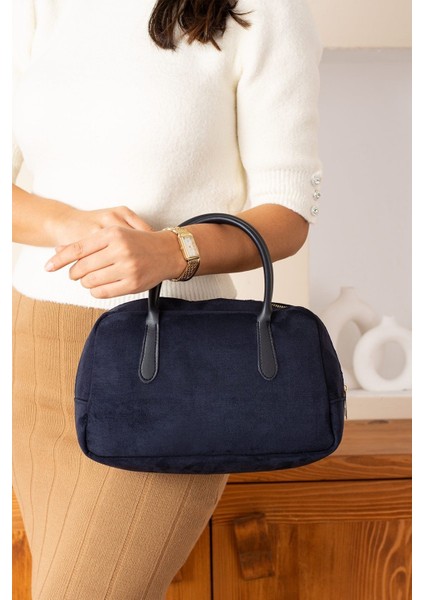 Kadın Şık Tasarımlı El Çantası fiyatları