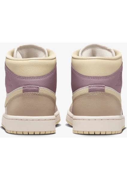 Jordan Air 1 Mid HV2370-100 fırsatları
