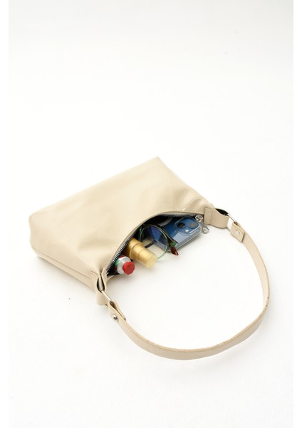 Kadın Rugan Omuz Çantası fiyatları