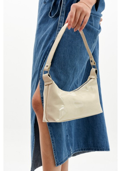 Kadın Rugan Omuz Çantası fırsatları