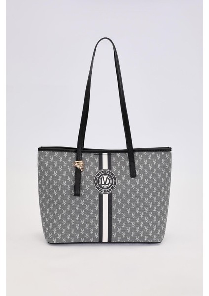 Siyah Gold Akseusar Detaylı Omuz Çantası