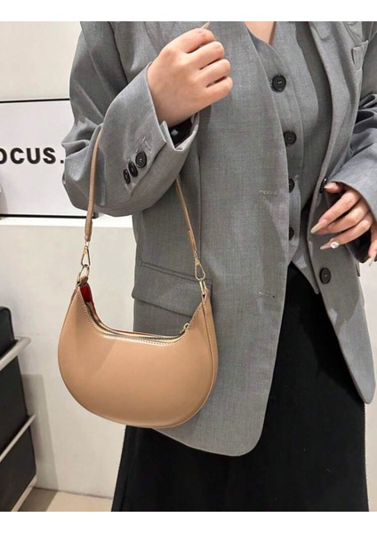 Ay Dizaynlı Günlük Şık Tasarımlı Kadın Koltuk Altı Baget Çanta fırsatları