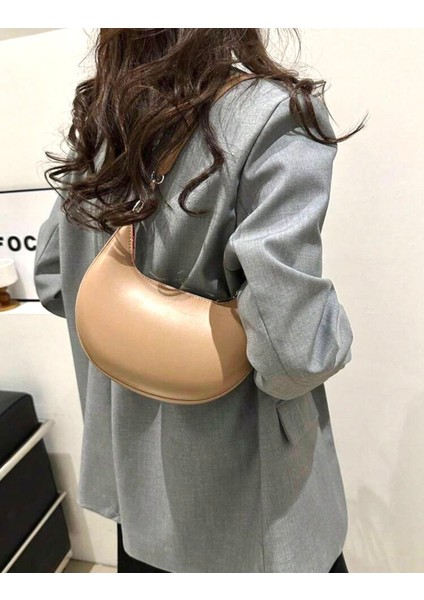 Ay Dizaynlı Günlük Şık Tasarımlı Kadın Koltuk Altı Baget Çanta indirimleri