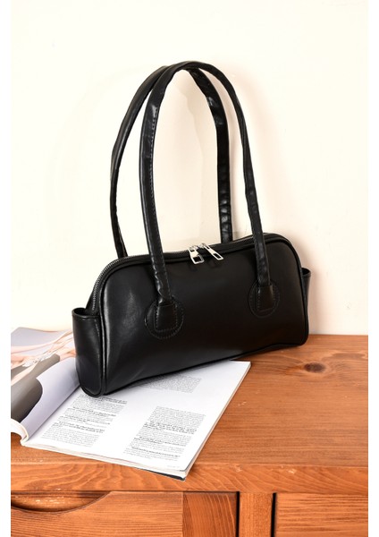 Kadın Şık Tasarımlı Kaliteli Işçilik Kaliteli Deri Omuz Çantası