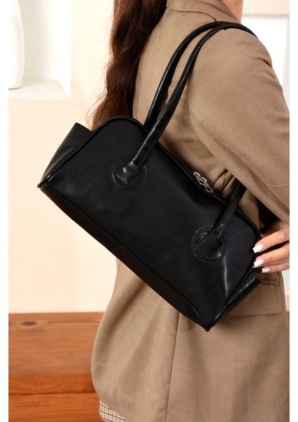 Kadın Şık Tasarımlı Kaliteli Işçilik Kaliteli Deri Omuz Çantası