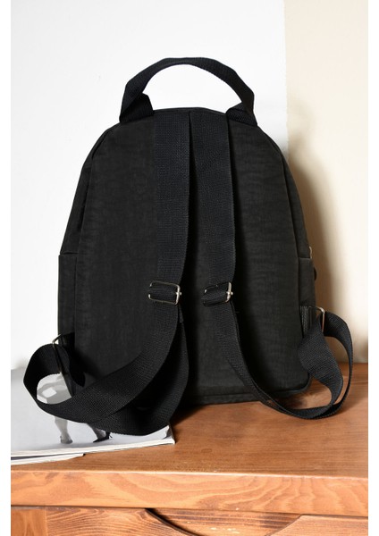 Kadın 4 Bölmeli Sırt Çantası