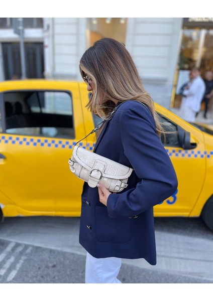 Kadın Tokalı Çapraz Kol Çantası modelleri
