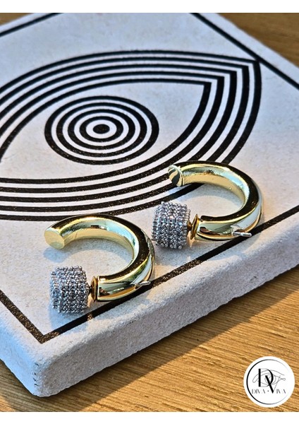 - Glow Earrings – Gold Kaplama Taş Detaylı Kadın Küpe (KOD-328-2) fırsatları