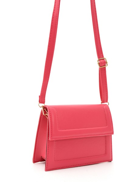 Kadın Çapraz Asmalı ve Elden Tutmalı Çanta fırsatları