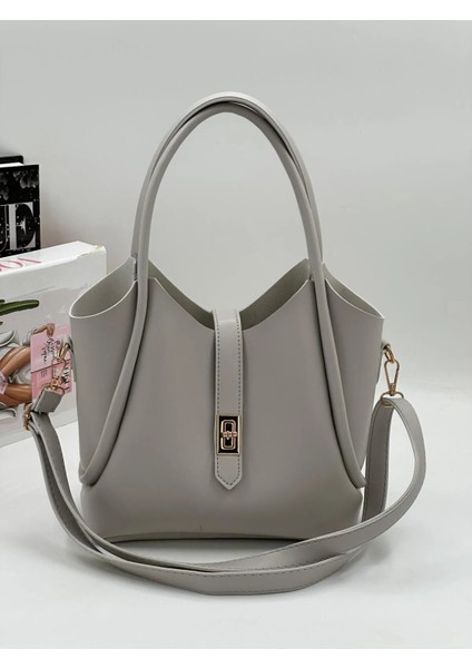 Demir Toka Kemerli Çift Askılı Makyaj Çantalı Zarif Suni Deri Kadın El ve Omuz Çantası fiyatları