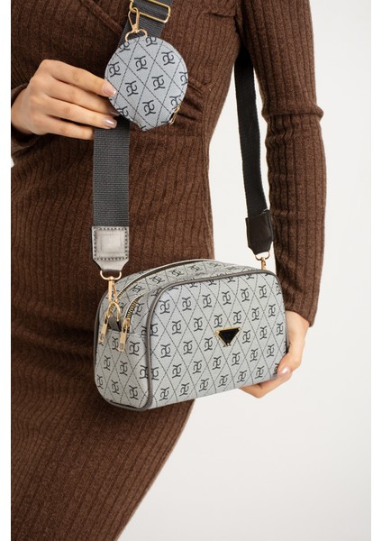 Kadın Çapraz Ayarlanabilir 2 Bölmeli Askılı Çantası