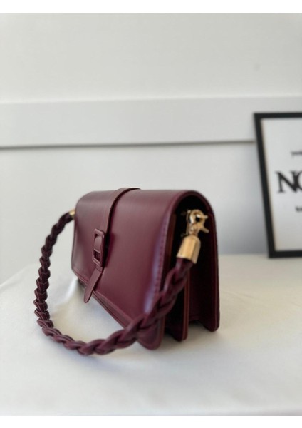 Kadın Bordo Örgü Saplı Model Premium Kalite El Çantası ve Çapraz Askılı Omuz Çantası fırsatları