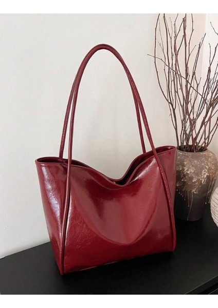 Kadın Yüksek Kaliteli Deri Büyük Çanta Astarlı Omuz Askılı