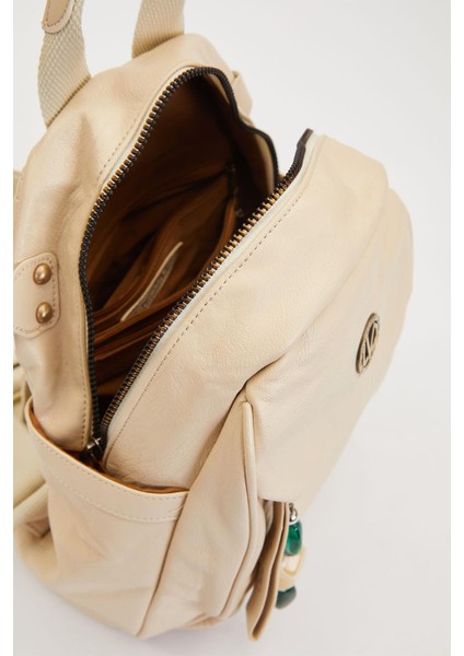 Krem Taş Charm Detaylı Omuz Çantası modelleri