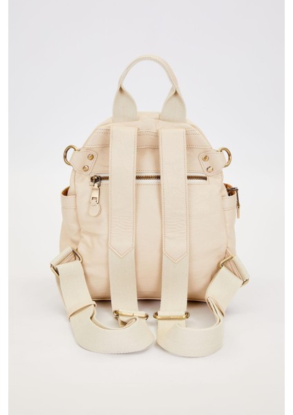 Krem Taş Charm Detaylı Omuz Çantası fırsatları