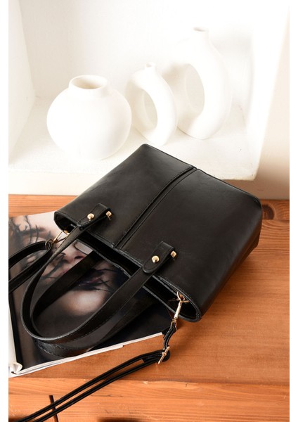 Kadın Şık Tasarımlı Hem Omuzdan Asmalı Hem Elden Tutmalı Çanta fırsatları