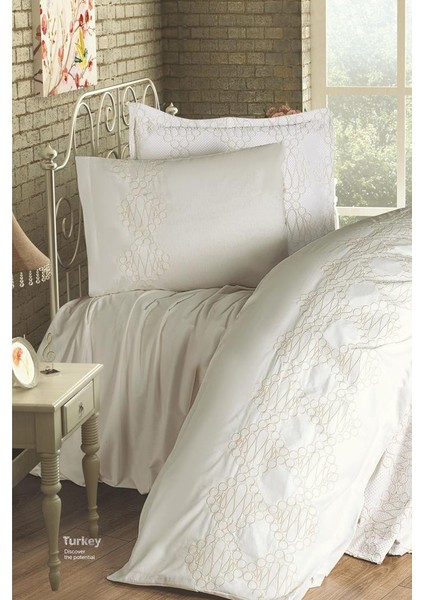 Kristina 4 Parça Nakışlı Pike Takımı 240X260 Krem