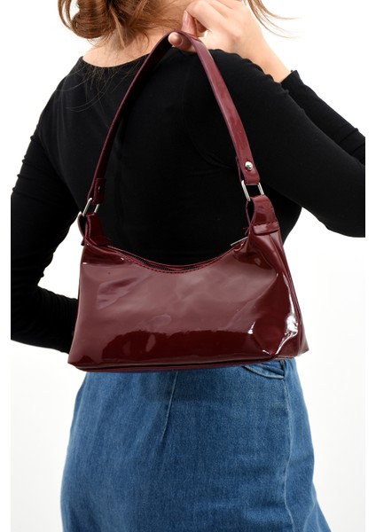 Kadın Rugan Omuz Çantası