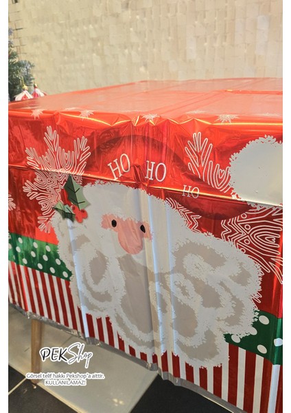 Kırmızı Yılbaşı Noel Baba Desenli Masa Örtüsü fiyatları