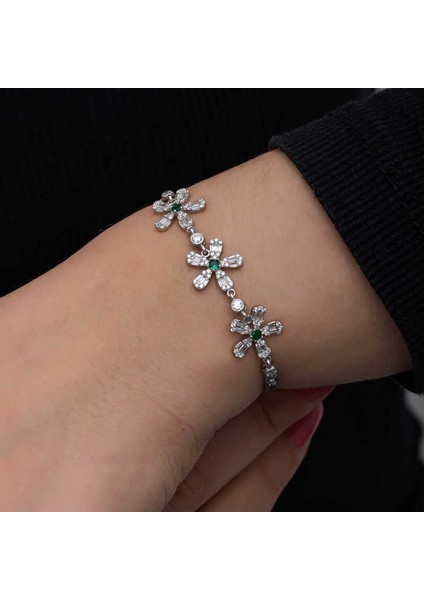 Gümüş Baget Çiçek Desenli Kadın Bileklik fırsatları