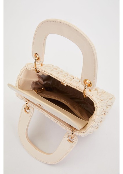 Krem Kabartma Desenli El Çantası modelleri