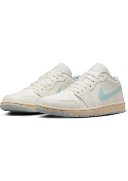 Air Jordan 1 Low Kadın Basketbol Ayakkabısı DC0774-134 fiyatları