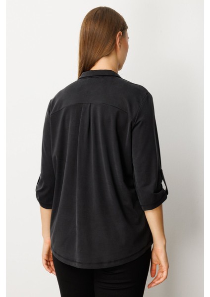 Yakası Düğmeli Cep Detaylı Bluz Siyah 61356 modelleri