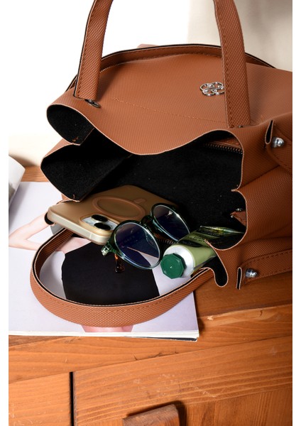 Lüks Büyük Kapasiteli Demir Kulplu Omuz Çantası fiyatları