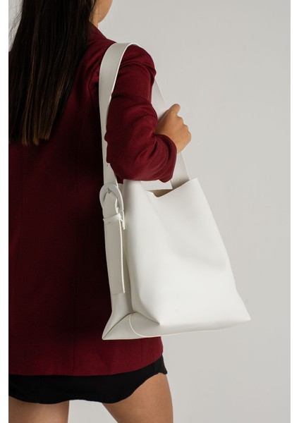 Içi Süet Yumuşak Deri Çıtçıt ve Fermuarlı Iç Bölme Büyük Boy Shopper Çanta modelleri