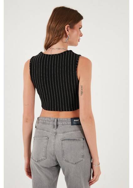 Slim Fit Kalp Yaka Düğmeli Kalın Askılı Crop Yelek Bayan Yelek 5865497