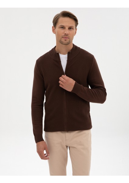 Erkek Kahverengi Slim Fit Fermuarlı Triko Hırka 50317341-VR029
