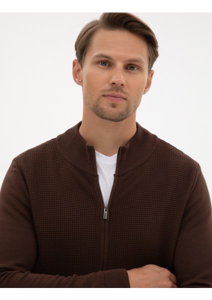 Erkek Kahverengi Slim Fit Fermuarlı Triko Hırka 50317341-VR029 fiyatları