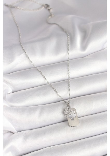 316L Çelik Gümüş Renk Zincir Zirkon Taşlı Yonca Model Kadın Ke fiyatları