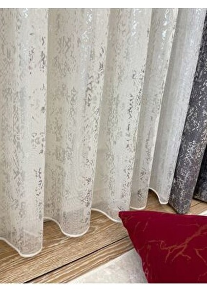 Adenbrian Model Varaklı 1/2,5 Pile Düz Renkli Polyester Tül Perde