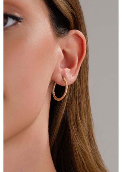 14 Ayar Altın Medium Zarif Hasır Halka Küpe fiyatları